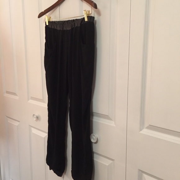 Faux leather trim black joggers - Picture 5 of 8